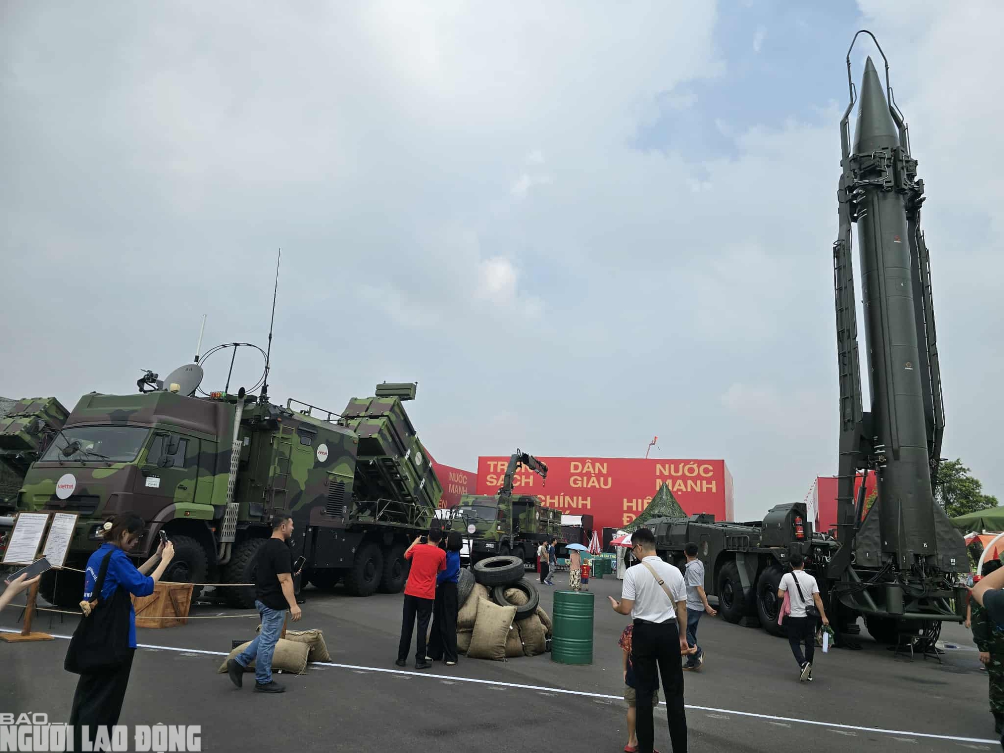 Viettel ra mắt vũ khí hiện đại tại Triển lãm 80 năm thành tựu đất nước - Ảnh 13. Viettel ra mắt vũ khí hiện đại tại Triển lãm 80 năm thành tựu đất nước - Ảnh 13.