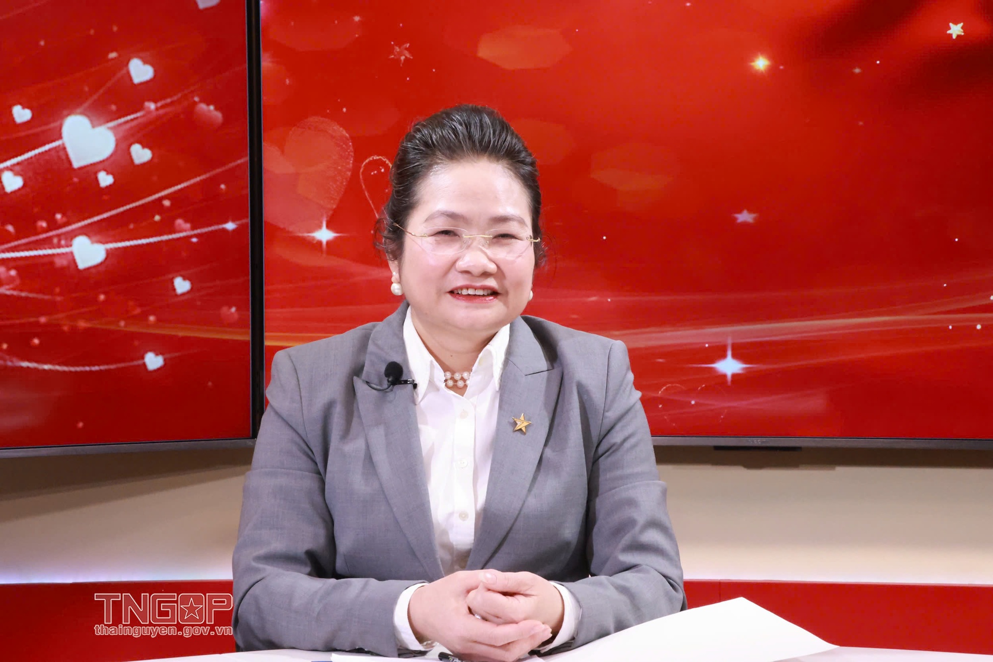 Chủ tịch Nguyễn Thị Vinh muốn trở thành cổ đông lớn Sách Thái Nguyên - Ảnh 1.