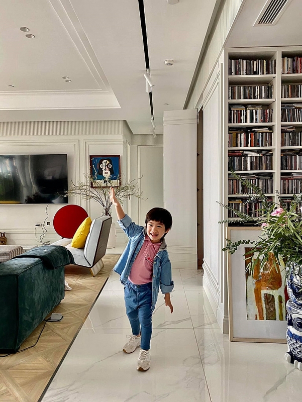 Vbiz có 1 sao nam cực đắt show dịp Đại lễ 2/9:
Được gọi là Vbiz có 1 sao nam cực đắt show dịp Đại lễ 2/9:
Được gọi là