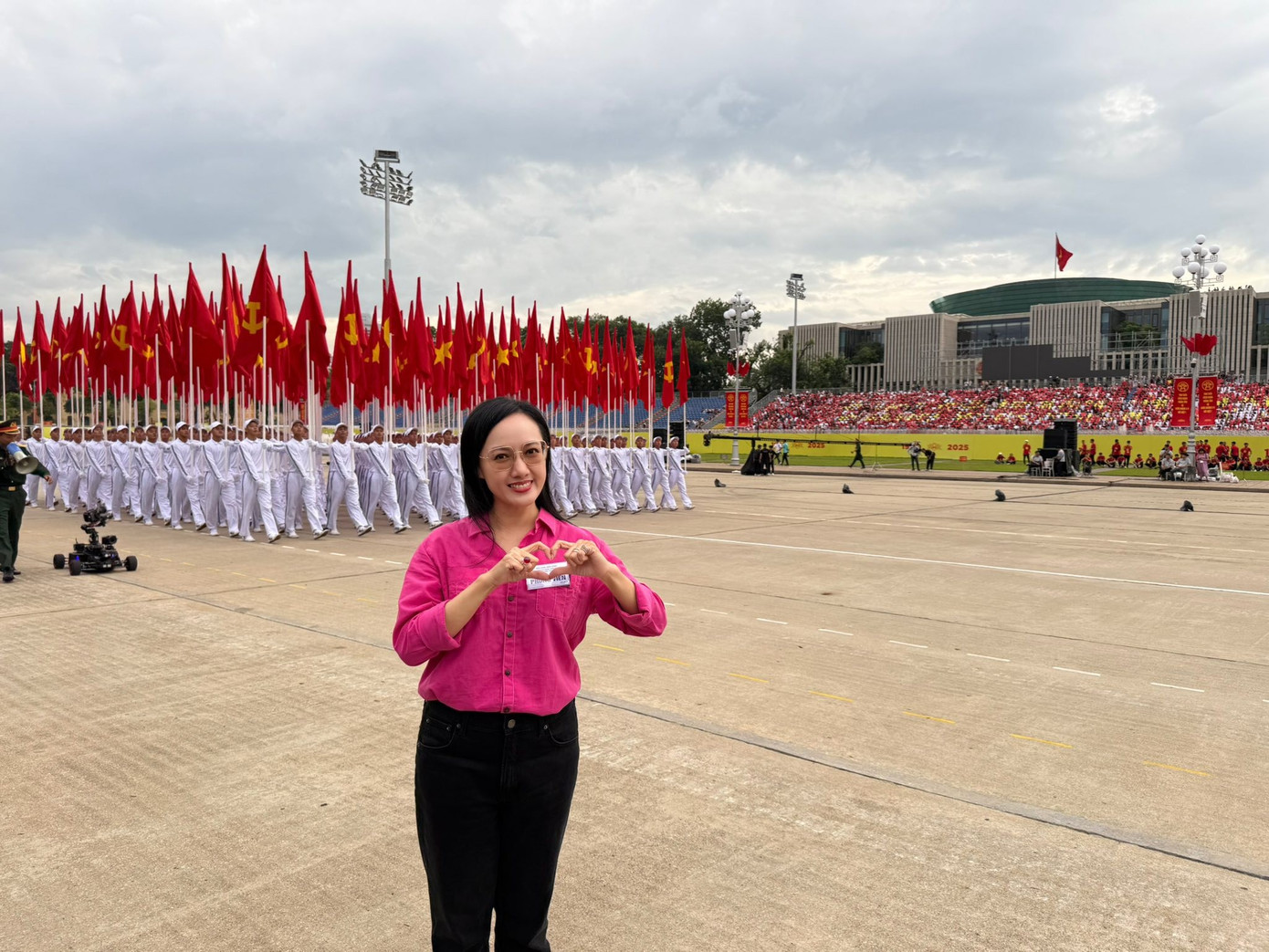 Chân dung 13 người trong tổ thuyết minh Lễ diễu binh, diễu hành A80- Ảnh 3.