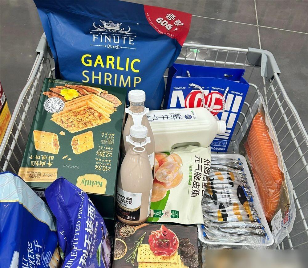 Mẹ Hà Nội chia sẻ: 6 nguyên tắc tiêu dùng tối giản giúp tôi tiết kiệm 5 triệu/tháng và sống an nhàn hơn- Ảnh 1.