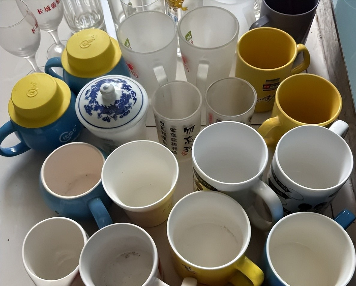 Người thông minh bí mật quẳng 5 thứ này ra khỏi nhà, người dại ôm như đá đeo lưng, khổ một đời!- Ảnh 4. Người thông minh bí mật quẳng 5 thứ này ra khỏi nhà, người dại ôm như đá đeo lưng, khổ một đời!- Ảnh 4.