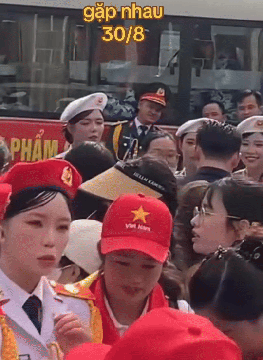 Điều thú vị của cặp đôi được "Tổ quốc sẽ duyên": Dù là người yêu cũng không có ngoại lệ hay đặc cách - Ảnh 3. Điều thú vị của cặp đôi được "Tổ quốc sẽ duyên": Dù là người yêu cũng không có ngoại lệ hay đặc cách - Ảnh 3.