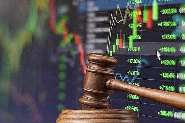 Một công ty chứng khoán bị phạt gần 900 triệu đồng vì hàng loạt vi phạm nghiêm trọng- Ảnh 1.