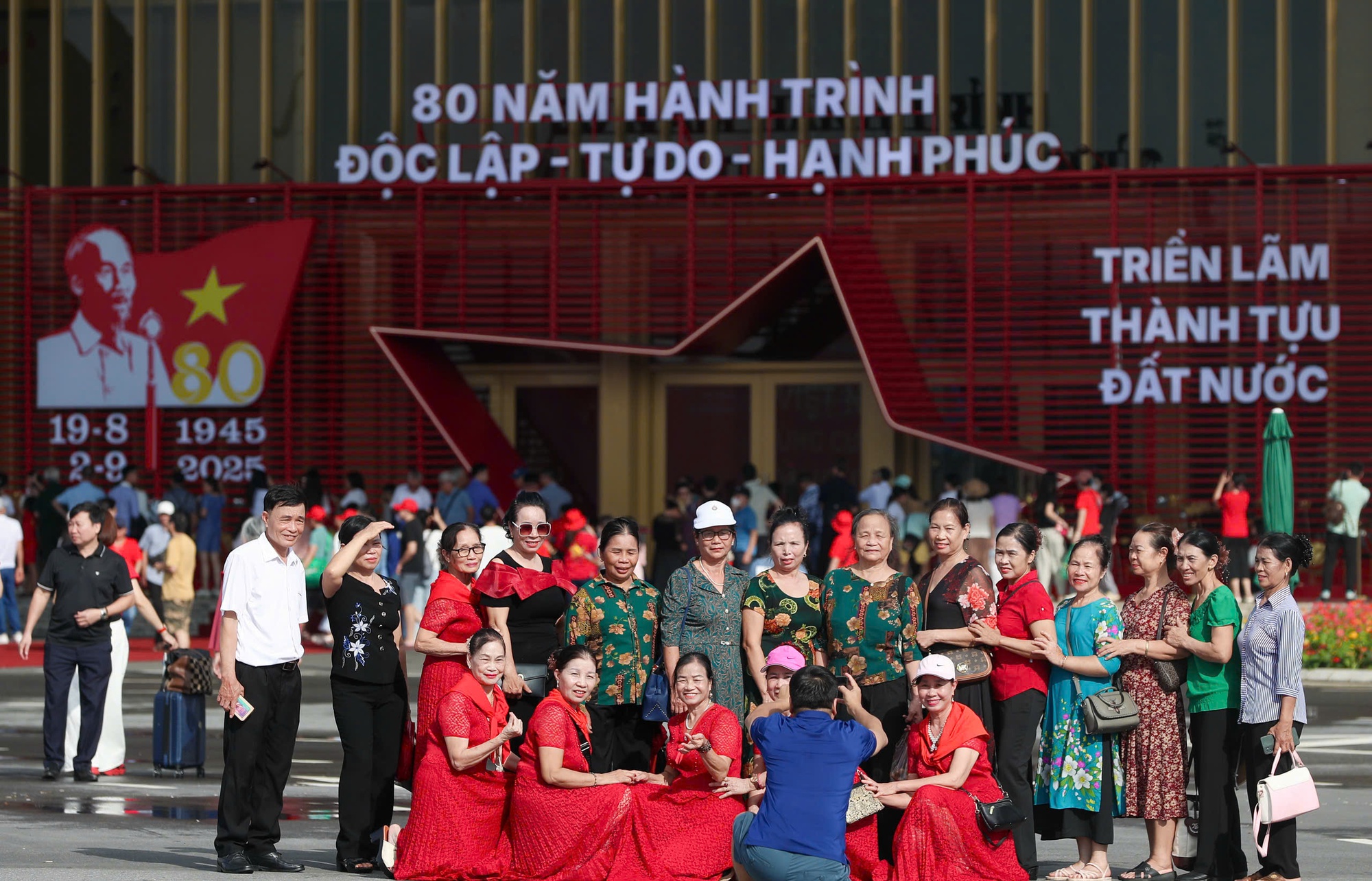 - Ảnh 9. - Ảnh 9.