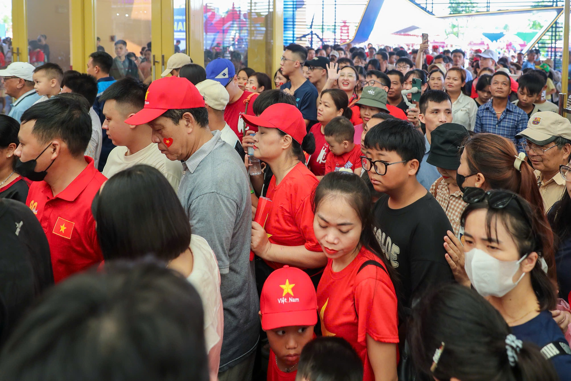 - Ảnh 7. - Ảnh 7.