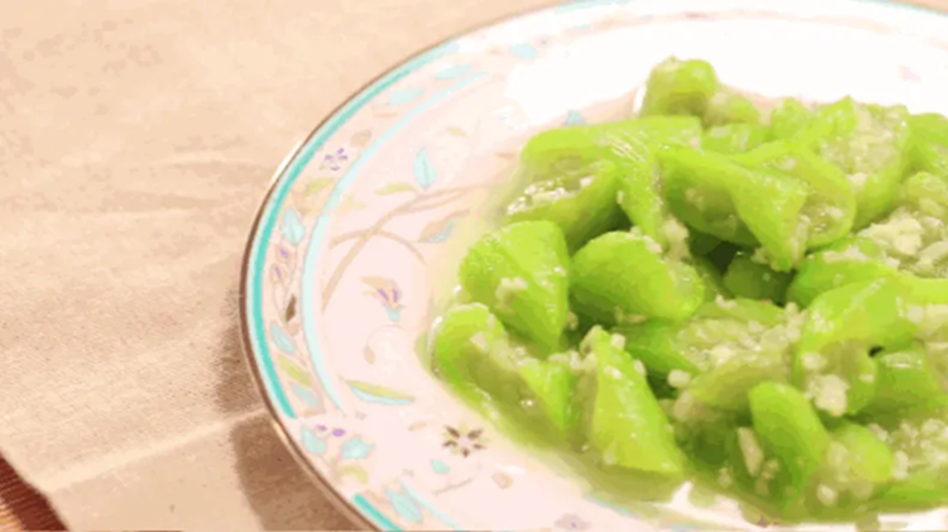 Gia đình 4 người ăn xong ngã lăn ra đất, bác sĩ cảnh báo loại rau "độc hơn cả thạch tín" nhiều người vẫn ăn- Ảnh 2.