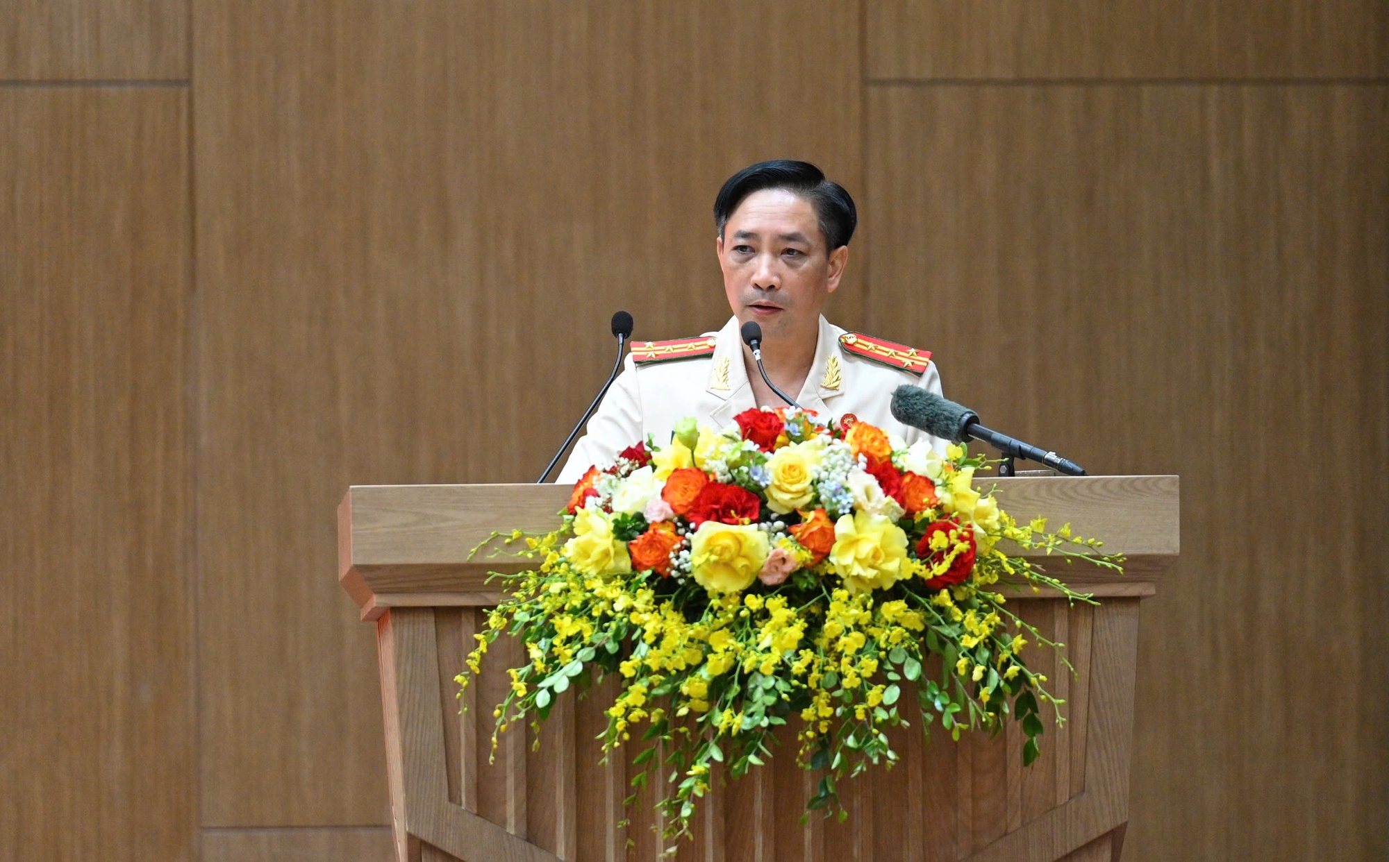 Hàng giả "núp bóng" doanh nghiệp hợp pháp, quy mô hàng chục ngàn tỉ đồng- Ảnh 1.