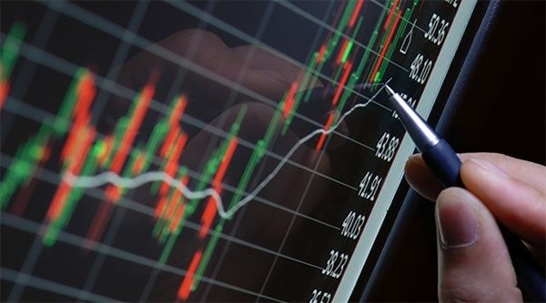 VN-Index lập đỉnh, nhưng Sở Giao dịch Chứng khoán Việt Nam và Tổng công ty Lưu ký và Bù trừ Chứng khoán Việt Nam lại có kết quả kinh doanh trái chiều - Ảnh 1.