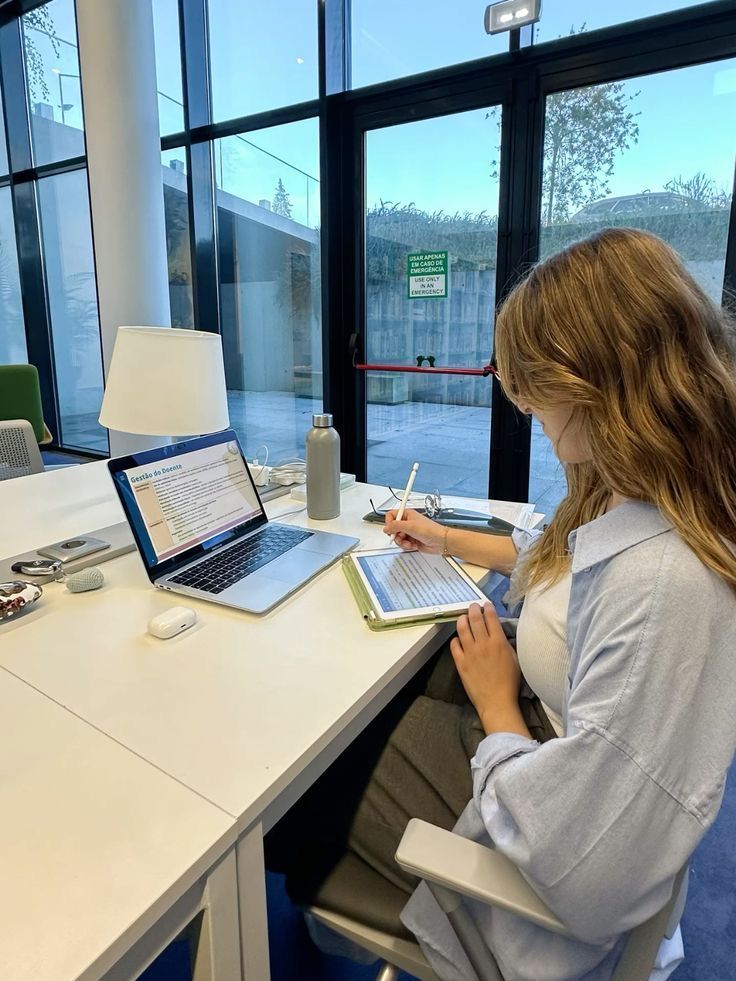 Người mới muốn đầu tư mà không hiểu gì về thị trường – bắt đầu từ đâu để không mất tiền?- Ảnh 3. Người mới muốn đầu tư mà không hiểu gì về thị trường – bắt đầu từ đâu để không mất tiền?- Ảnh 3.