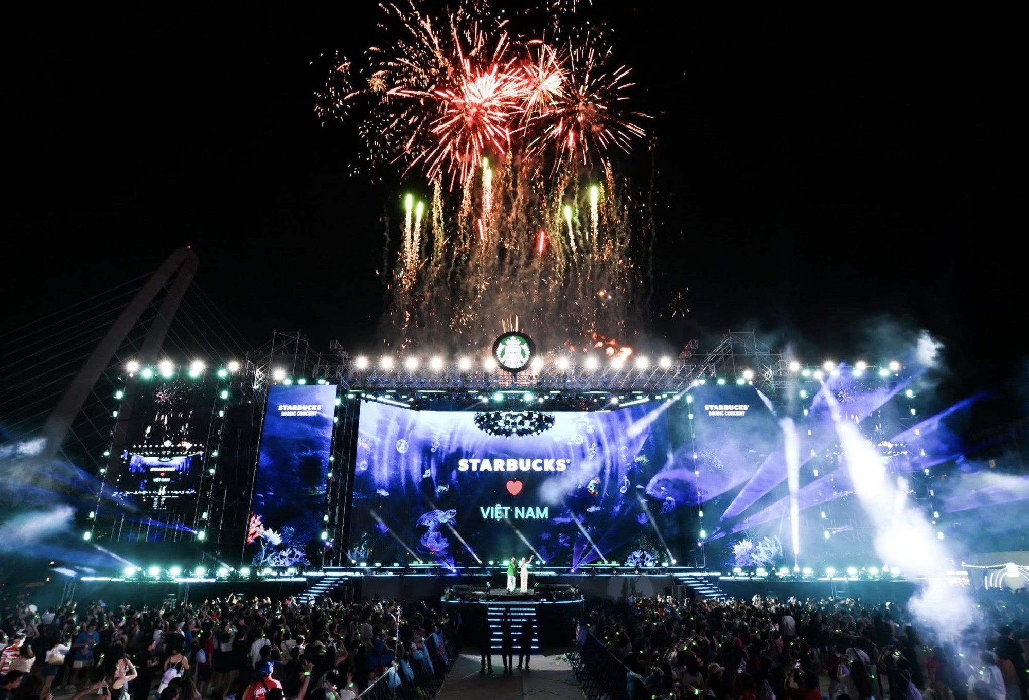 Các thương hiệu F&B được gì khi bước chân vào đường đua tổ chức concert? - Ảnh 2.