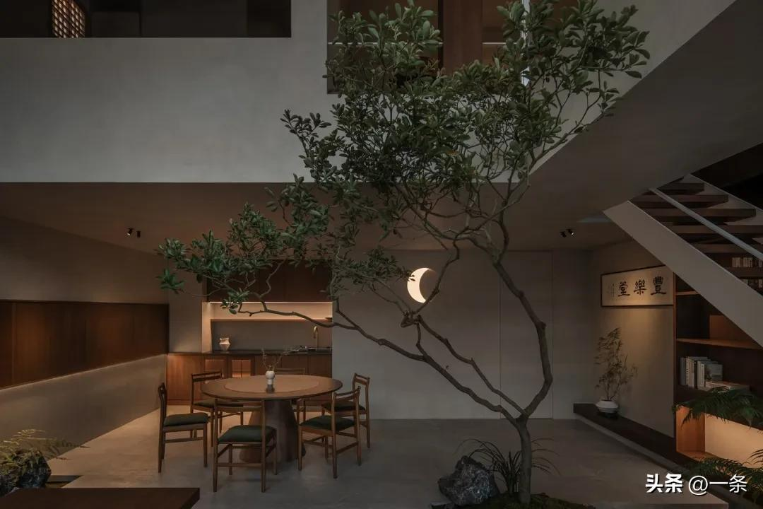 Mẹ 2 con cải tạo căn hộ 50m² trên tầng 28 thành khu vườn giữa trời – mỗi tuần dành 1 ngày sống một mình để nạp lại năng lượng- Ảnh 8. Mẹ 2 con cải tạo căn hộ 50m² trên tầng 28 thành khu vườn giữa trời – mỗi tuần dành 1 ngày sống một mình để nạp lại năng lượng- Ảnh 8.