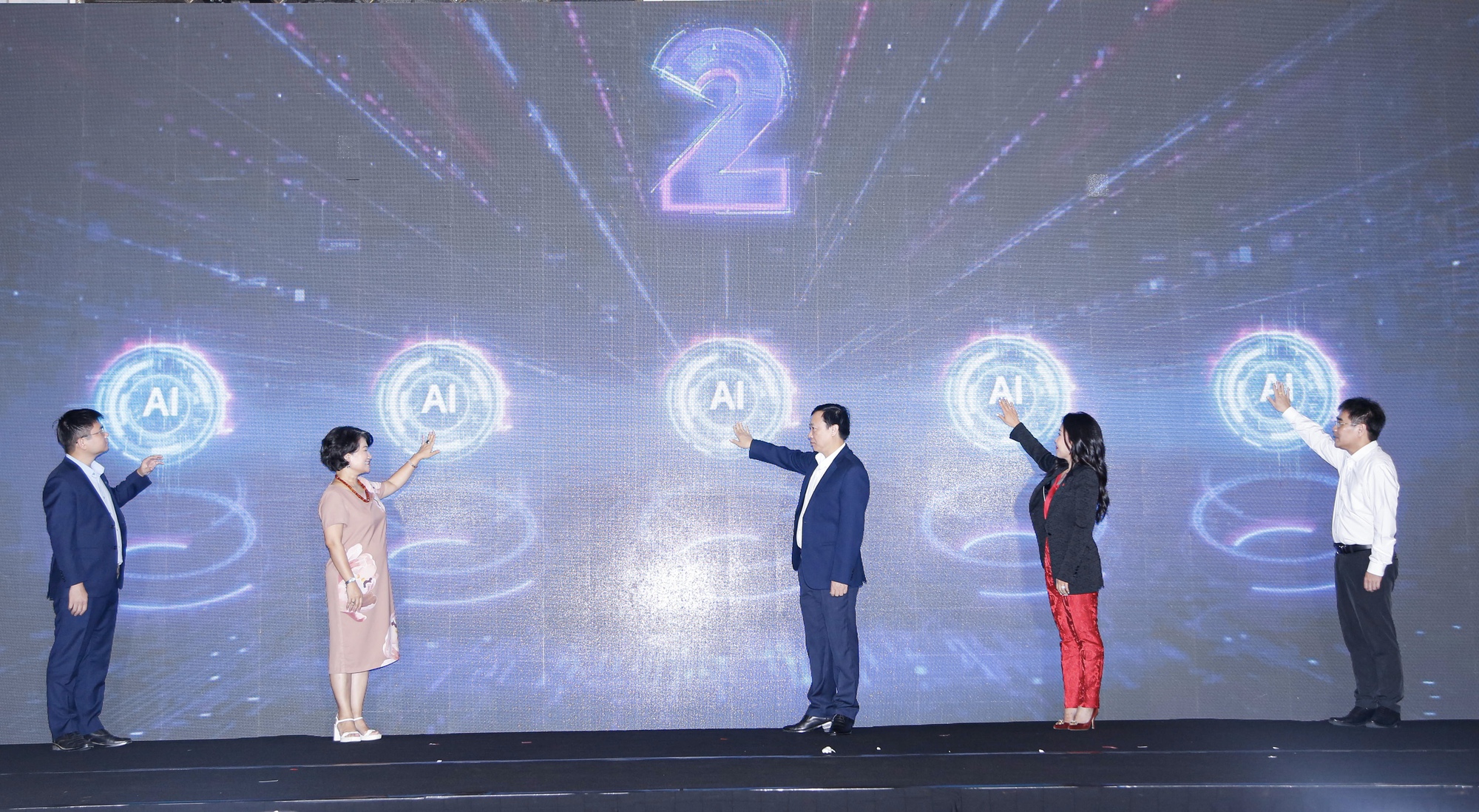 Quán quân "A.I thực chiến" sẽ được làm việc tại Techcombank & hệ sinh thái và cơ hội trở thành triệu phú USD trước tuổi 30 - Ảnh 3.