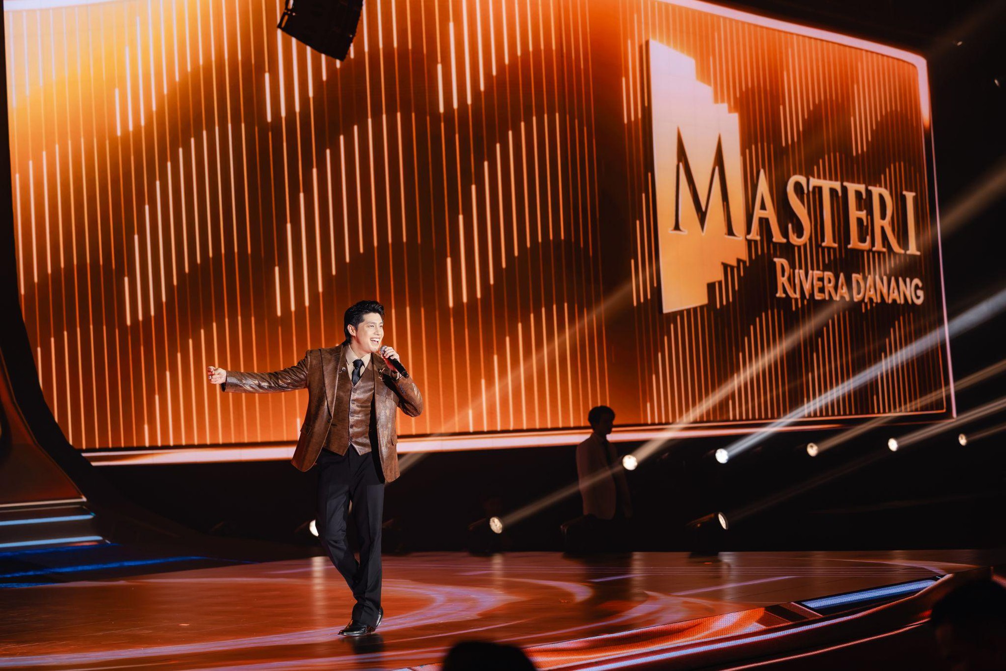 Masterise Homes tri ân 1000+ khách hàng dự án Masteri Rivera Danang - Ảnh 3.
