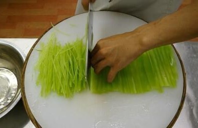 Loại rau được ví là "chổi dọn sạch ruột": Luân phiên nấu theo 3 công thức này vừa giòn ngon lại chống táo bón - Ảnh 6. Loại rau được ví là "chổi dọn sạch ruột": Luân phiên nấu theo 3 công thức này vừa giòn ngon lại chống táo bón - Ảnh 6.