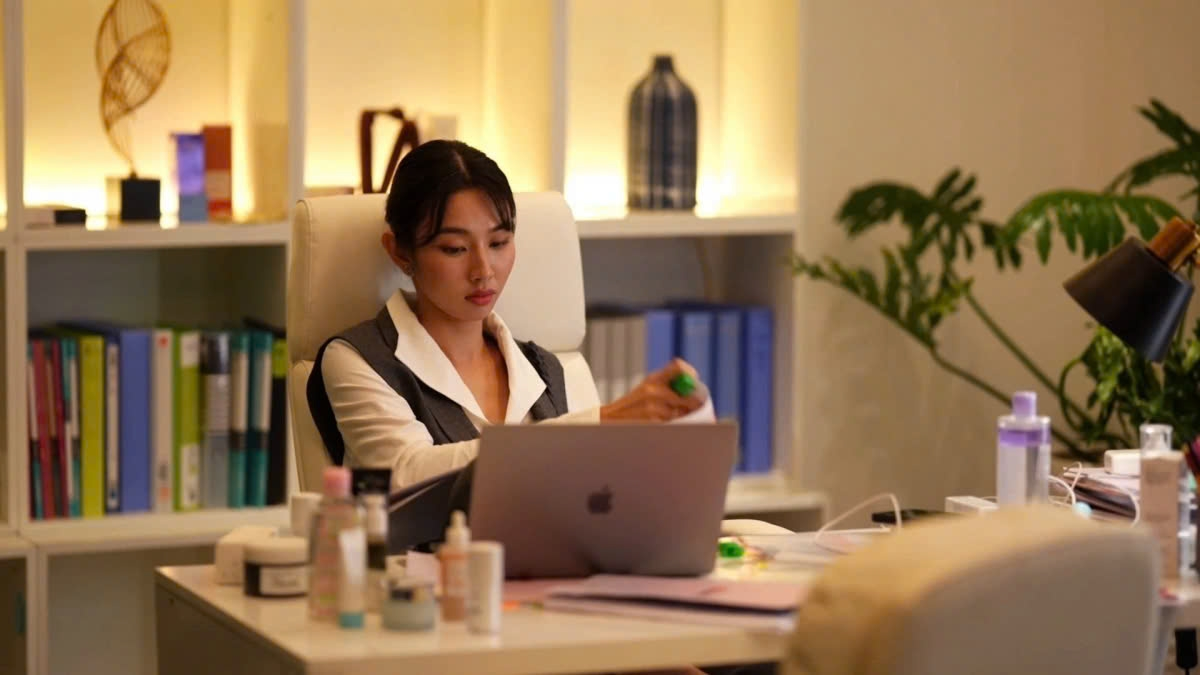 Hoa hậu Thuỳ Tiên bị cắt hợp đồng, thay thế hoàn toàn sau 3 tháng bị bắt- Ảnh 4.