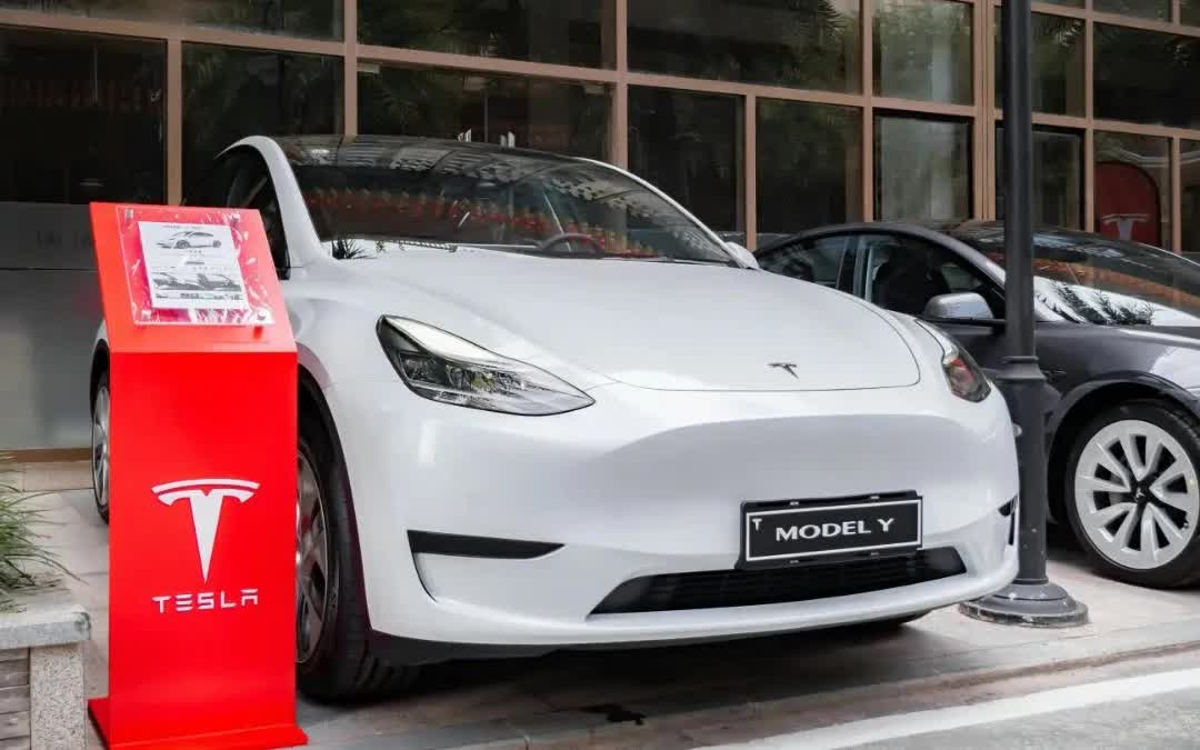 Tesla đối mặt làn sóng tẩy chay tại châu Âu - Ảnh 1.