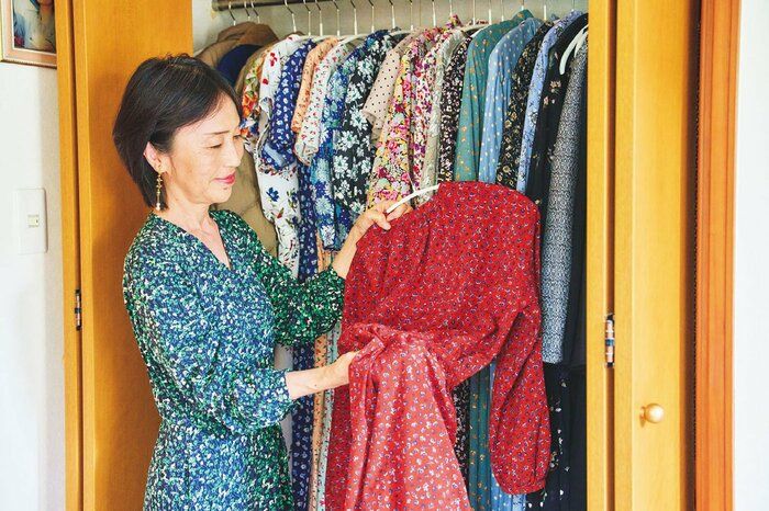 Tủ đồ tối giản bắt đầu từ đây: 5 món quần áo càng giữ càng phí tiền và diện tích- Ảnh 4. Tủ đồ tối giản bắt đầu từ đây: 5 món quần áo càng giữ càng phí tiền và diện tích- Ảnh 4.