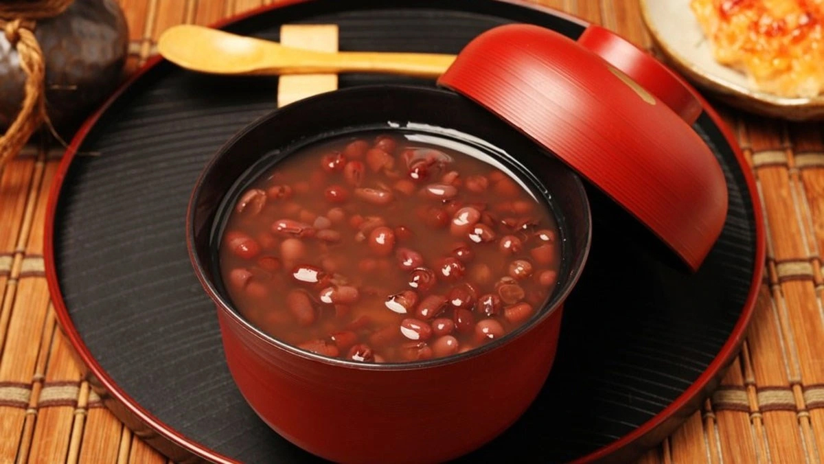 Món "cháo hút ẩm" sáng hè tôi thường ăn không ngờ giảm sưng phù tốt đến vậy, khuôn mặt nhẹ nhõm như đi thẩm mỹ, nguyên liệu dân dã chợ Việt có đầy- Ảnh 2.