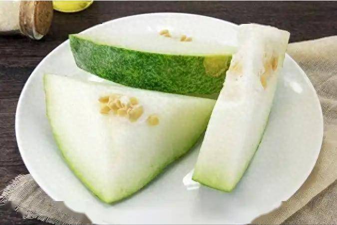 Nếu cứ tiếp tục ăn bí đao theo 3 kiểu này chính là đang "hành hạ" thận của bạn! Vào mùa hè dù ngon mấy cũng phải bỏ qua- Ảnh 1.