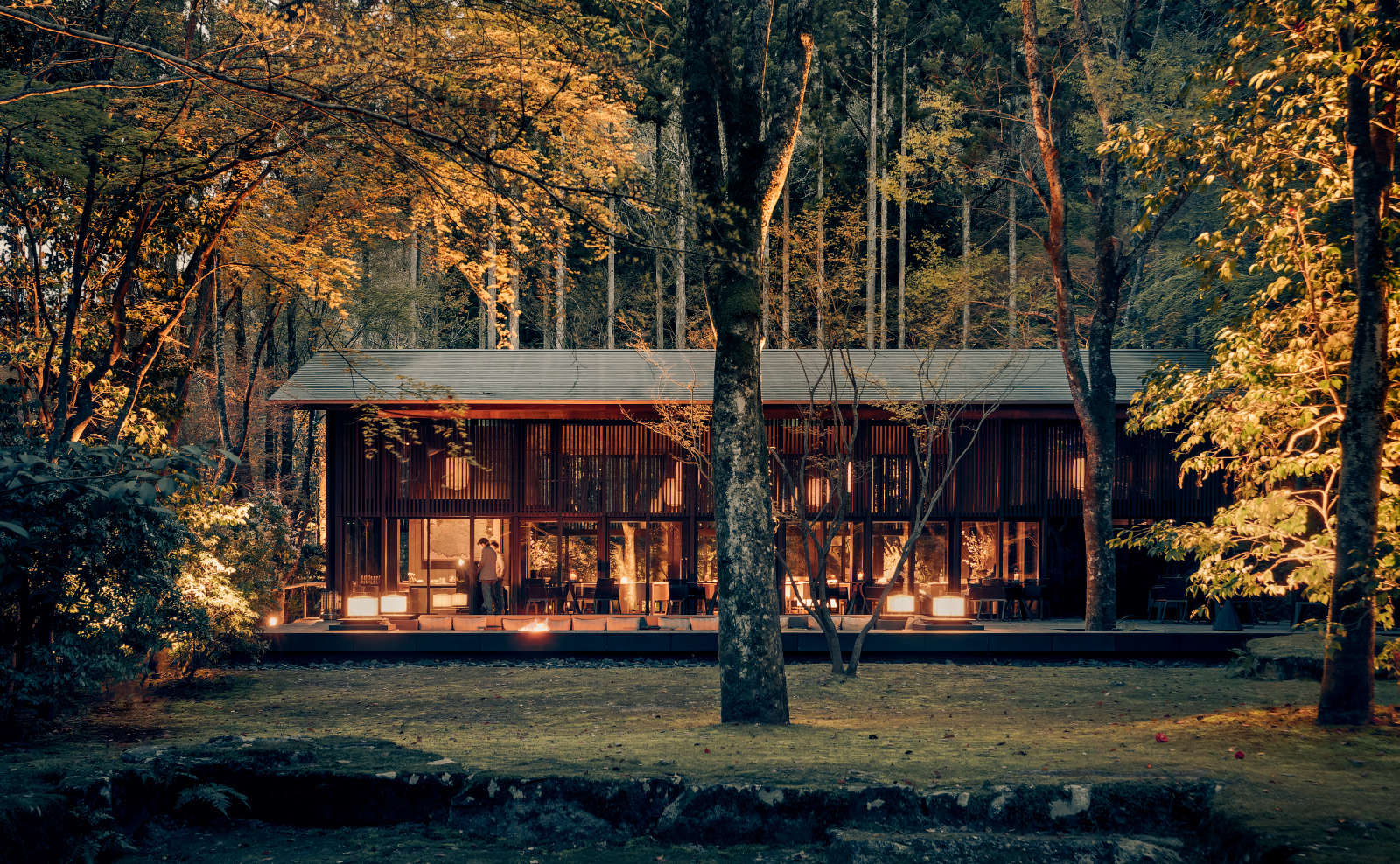 Quiet luxury - Thanh lịch kín đáo, trải nghiệm tinh tế: Xu hướng toàn cầu và đang tản sáng tại Việt Nam - Ảnh 1.