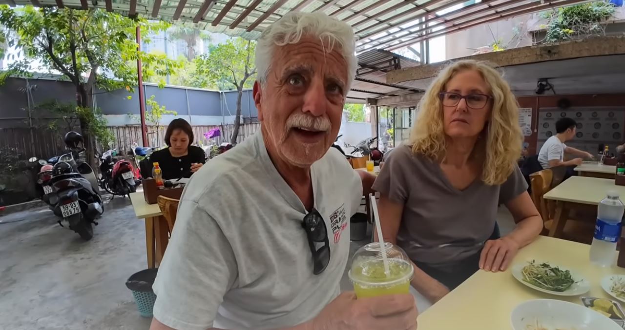 Khách Tây thích mê 1 đồ uống Việt Nam, thốt lên ‘ngon tuyệt, phải mang về Mỹ’- Ảnh 2.