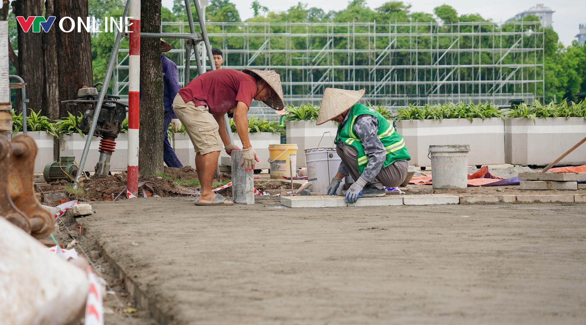 Toàn cảnh khán đài 30.000 chỗ phục vụ đại lễ Quốc khánh 2/9 tại Quảng trường Ba Đình  - Ảnh 7.