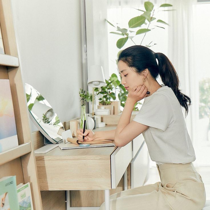 Khi tài chính không suôn sẻ, đừng vội hoảng, hãy làm 4 việc này bạn sẽ thấy khá hơn- Ảnh 1. Khi tài chính không suôn sẻ, đừng vội hoảng, hãy làm 4 việc này bạn sẽ thấy khá hơn- Ảnh 1.