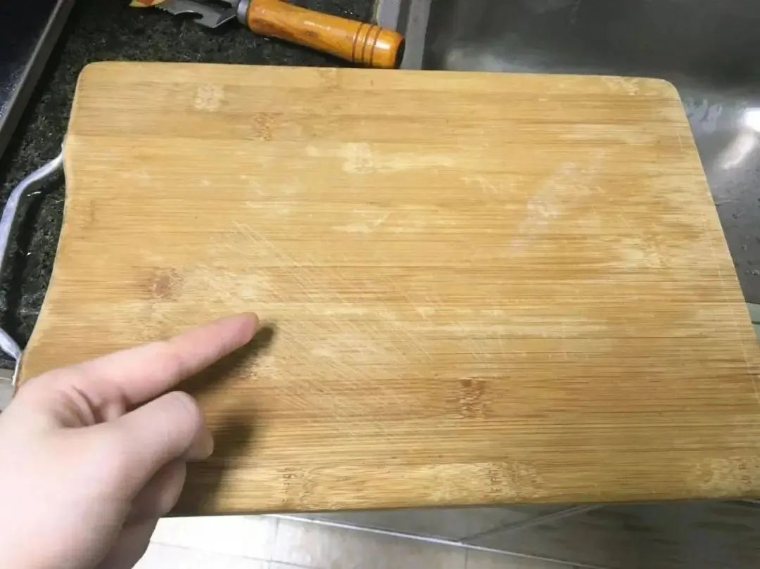 Vật dụng bếp nhà nào cũng có này có thể là “ổ phát tán formaldehyde”, khiến ung thư rình rập cả gia đình- Ảnh 1. Vật dụng bếp nhà nào cũng có này có thể là “ổ phát tán formaldehyde”, khiến ung thư rình rập cả gia đình- Ảnh 1.