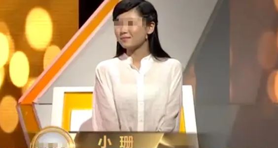 Người đàn ông tốt bụng đóng học phí giúp bé gái nghèo, cái kết 15 năm sau khiến nhiều người rơi nước mắt: Cổ tích là có thật!- Ảnh 2.