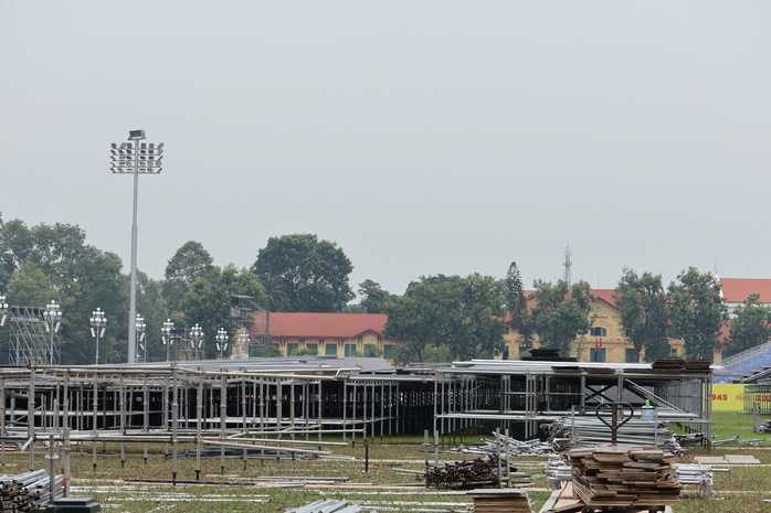 Cận cảnh khán đài 30.000 chỗ ngồi tại Quảng trường Ba Đình phục vụ đại lễ Quốc khánh 2-9- Ảnh 3.