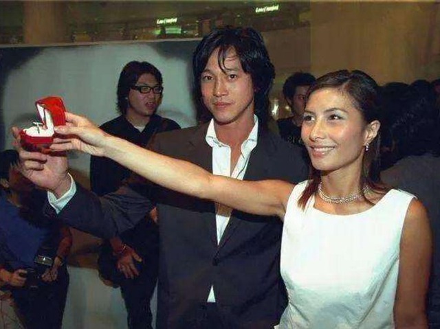 Khổ như làm rể trùm sòng bạc Macau: Mỹ nam 