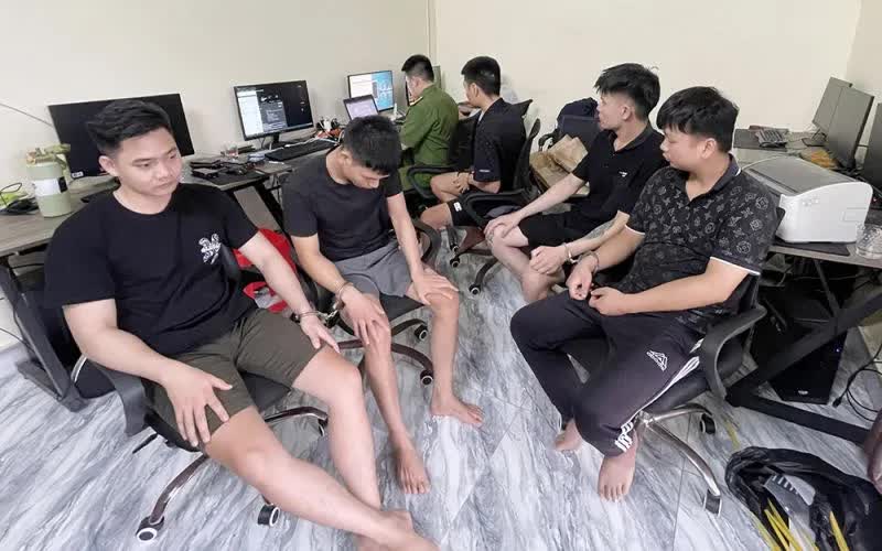 Các đối tượng trang bị nhiều phương tiện để hoạt động phạm tội.