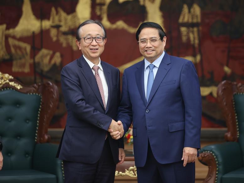 Một trong 3 "đại ngân hàng" của Nhật Bản, từng có thương vụ M&A lịch sử với Viettinbank, vừa được Thủ tướng đề nghị tham gia Trung tâm tài chính quốc tế tại Việt Nam - Ảnh 1. Một trong 3 "đại ngân hàng" của Nhật Bản, từng có thương vụ M&A lịch sử với Viettinbank, vừa được Thủ tướng đề nghị tham gia Trung tâm tài chính quốc tế tại Việt Nam - Ảnh 1.