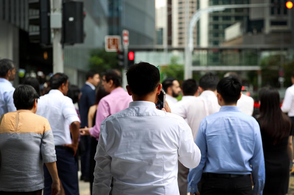 Tân cử nhân mới ra trường không kinh nghiệm, không mối quan hệ, lấy gì để ứng tuyển giữa thị trường lao động khắc nghiệt?- Ảnh 2.