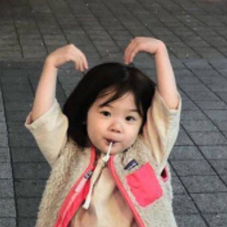 Trẻ thường xuyên cãi lại người lớn có phải do con hư?- Ảnh 1. Trẻ thường xuyên cãi lại người lớn có phải do con hư?- Ảnh 1.