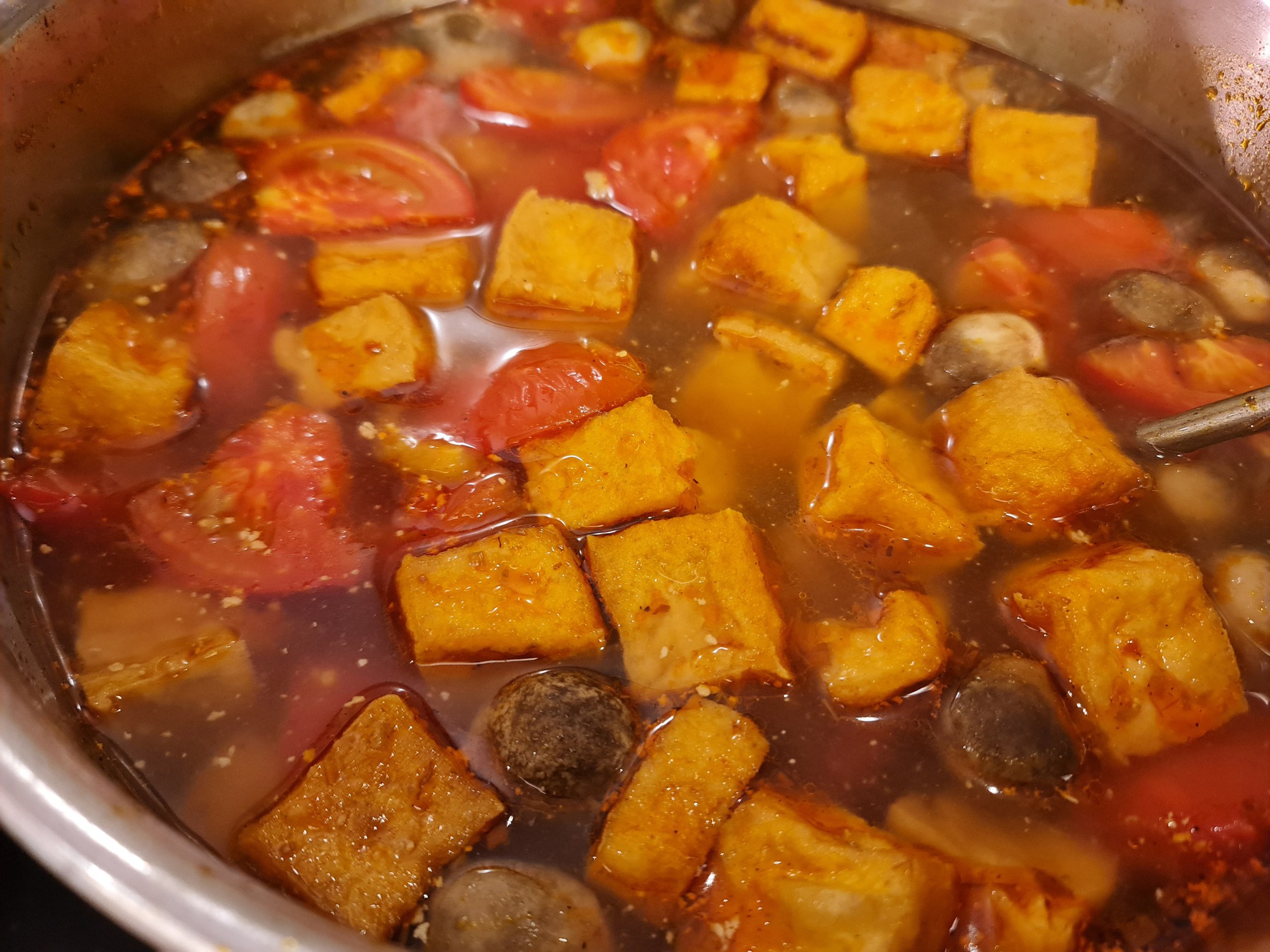 Buffet chay ở TP HCM đắt khách dịp lễ 2-9 - Ảnh 5.