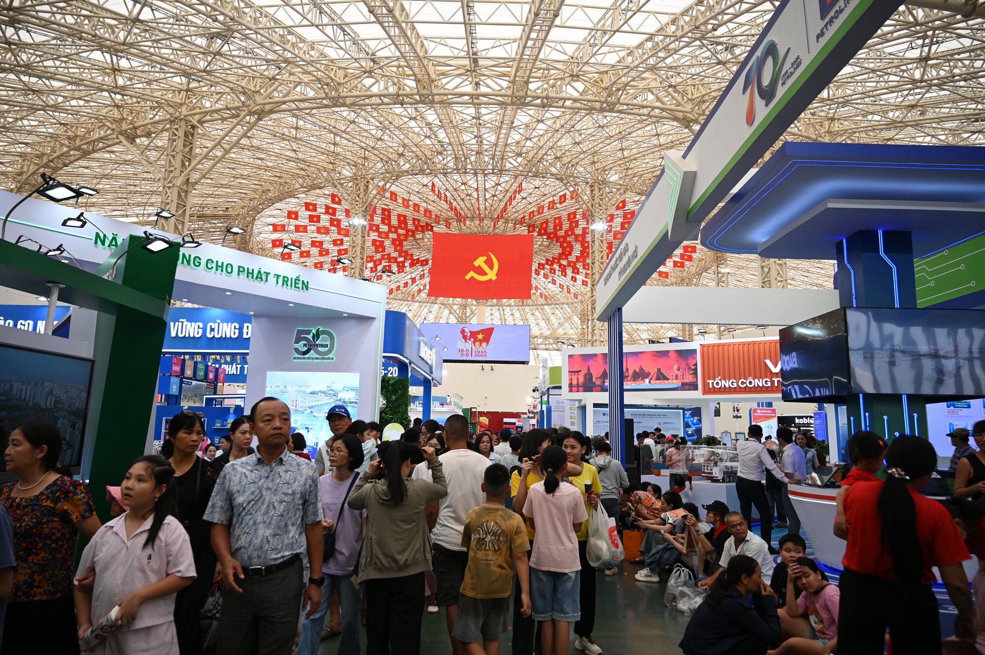 Chi tiết sơ đồ triển lãm hot nhất dịp 2/9: Chỉ với 3 phân khu cũng đủ khiến du khách "lạc lối" nếu không check kỹ- Ảnh 1.