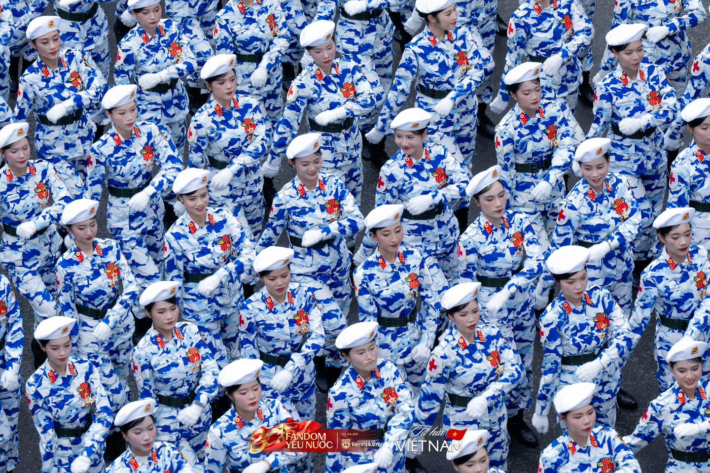 Tổng duyệt cỡ này, chính thức cỡ nào: Hàng nghìn hình ảnh đẹp quân dân đoàn kết một lòng, trái tim cả nước reo vang- Ảnh 18.