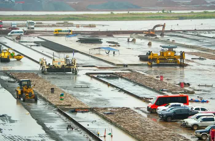 Gần 14.000 công nhân thi công xuyên lễ tại đại dự án sân bay Long Thành- Ảnh 5.