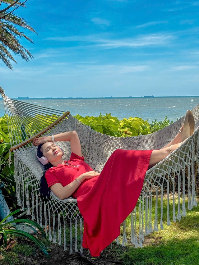 Đệ nhất mỹ nhân Việt sở hữu nhà vườn 3000m2 ở TP.HCM, cát xê 30 cây vàng, 53 tuổi không lấy chồng- Ảnh 5.