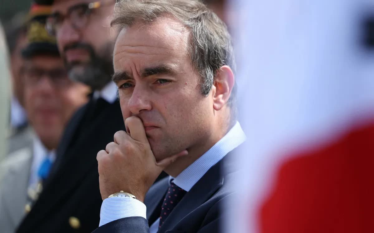 Pháp có Thủ tướng mới - Ảnh 1.