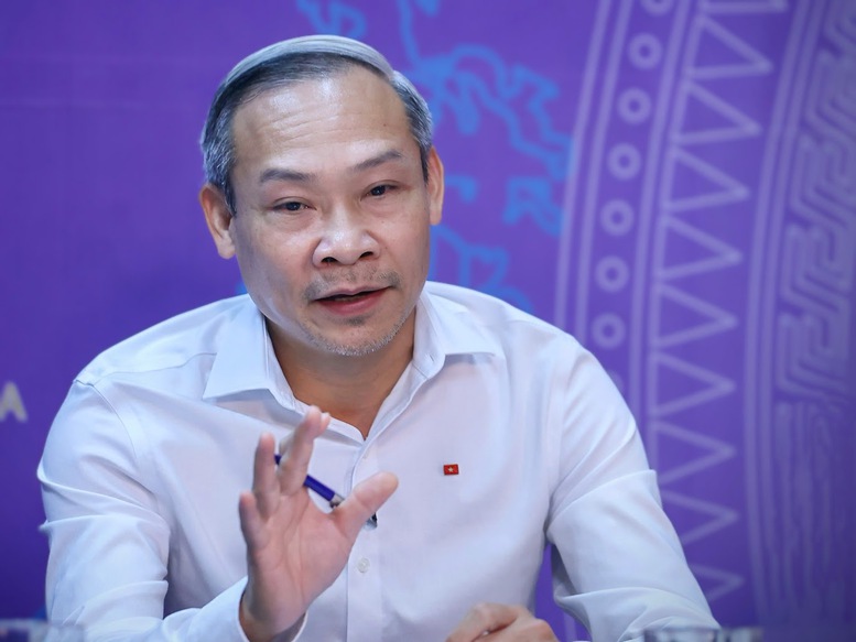 TS Phan Đức Hiếu: EVN nên thông báo ngay khi tiền điện đột biến, không nên đợi đến cuối tháng - Ảnh 1.