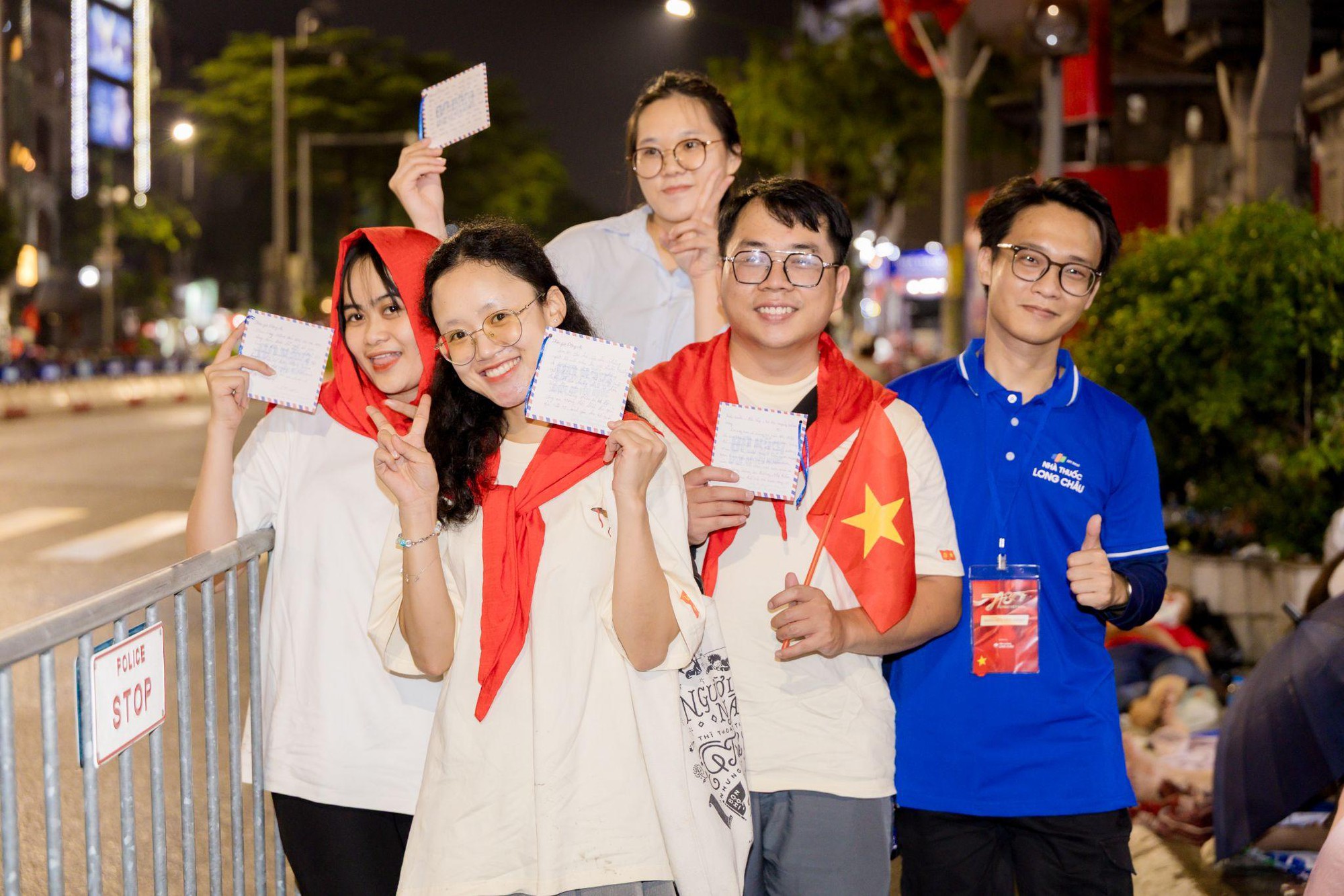 Dấu ấn Long Châu tại A80: Lan tỏa yêu thương, sẻ chia, gắn kết dân tộc- Ảnh 4.