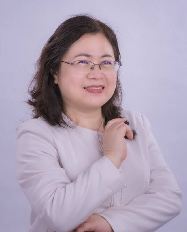Cả nước chỉ 1 người được ứng cử PGS ở lĩnh vực này: Là trưởng khoa tại ĐH Khoa học Xã hội và Nhân văn, sở hữu cả danh sách bằng khen- Ảnh 1.