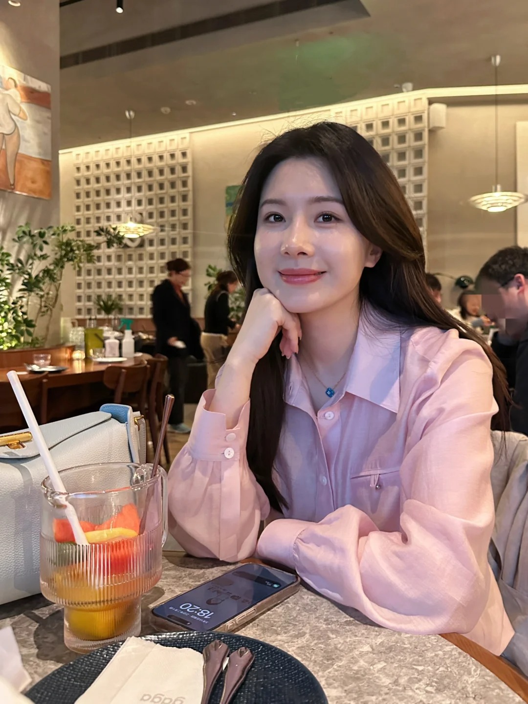 Không giàu có cũng không sao, chỉ cần hội đủ 3 tướng này là cả đời may mắn- Ảnh 1. Không giàu có cũng không sao, chỉ cần hội đủ 3 tướng này là cả đời may mắn- Ảnh 1.