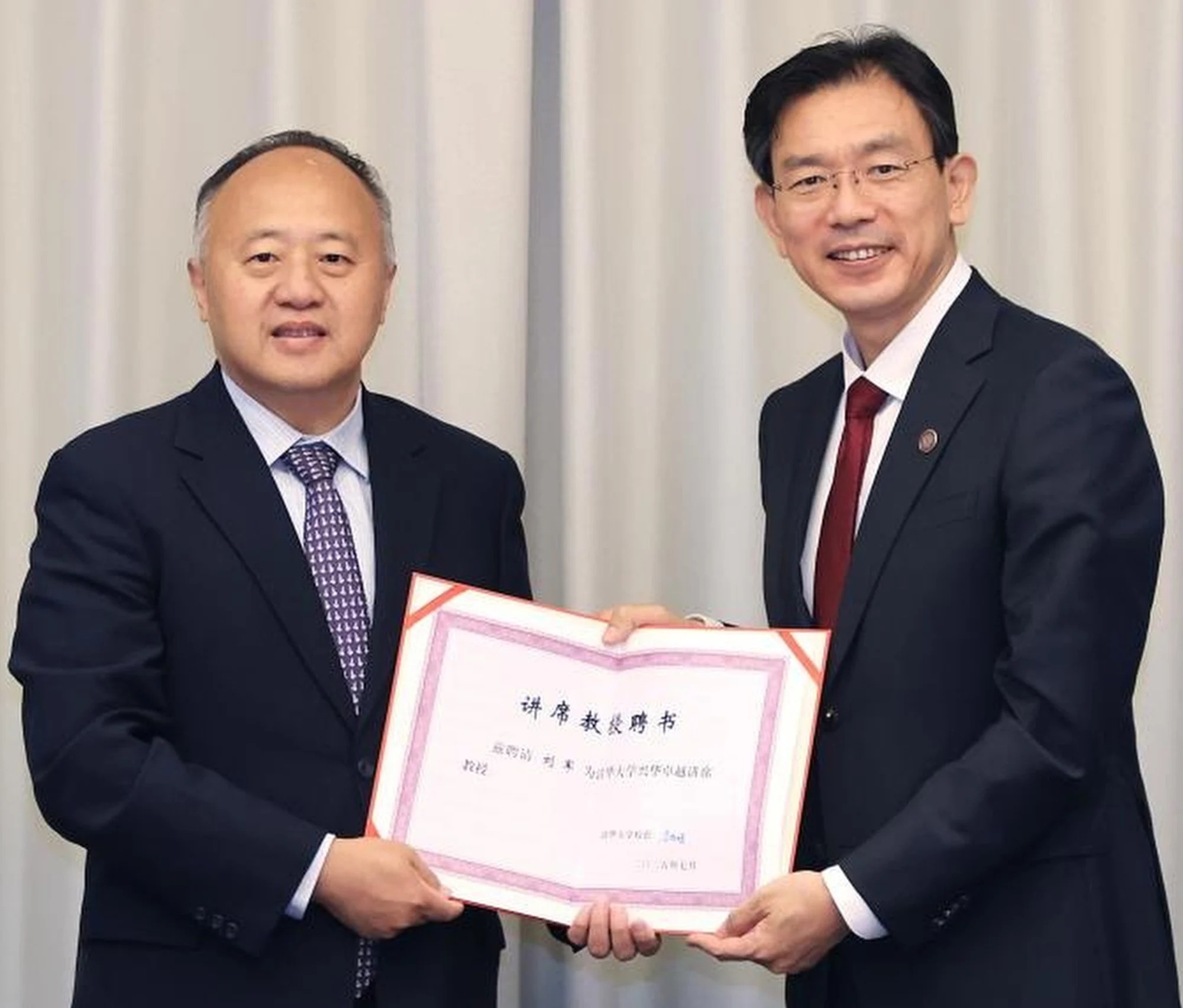 12 tuổi đọc sách toán đại học, 35 tuổi trở thành giáo sư Harvard, bậc thầy thống kê hàng đầu thế giới quyết rời bỏ Mỹ về nước cống hiến: Tôi không quên gốc gác, quyết phát triển nước nhà 12 tuổi đọc sách toán đại học, 35 tuổi trở thành giáo sư Harvard, bậc thầy thống kê hàng đầu thế giới quyết rời bỏ Mỹ về nước cống hiến: Tôi không quên gốc gác, quyết phát triển nước nhà