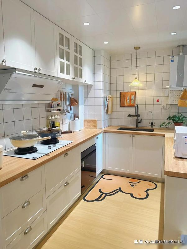 Cuộc sống tối giản của người phụ nữ 40 tuổi: Ngôi nhà 72m² sạch sẽ, tiện nghi và “giàu có” từ trong nếp sống- Ảnh 5.