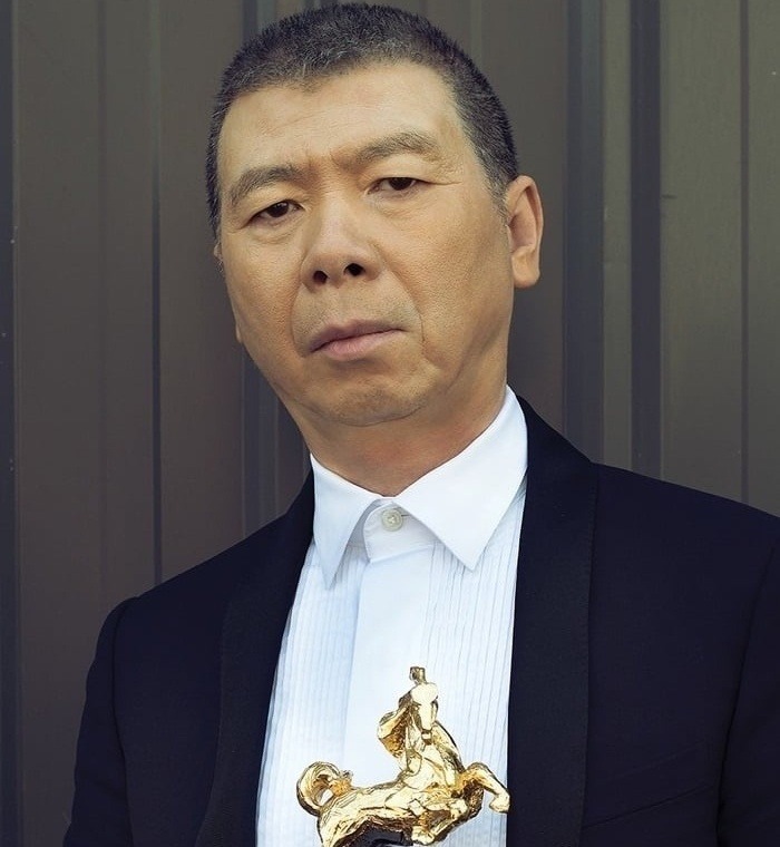 3 cái chết nghi thế lực ngầm nhúng tay ở Cbiz: Vụ ngã lầu của "mỹ nam cổ trang" chưa phải kinh hoàng nhất! - Ảnh 7.