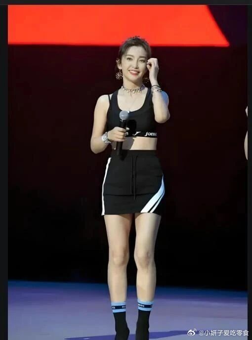 52 tuổi, Lý Băng Băng gây sốt với vóc dáng trẻ trung: Thói quen chạy bộ 19 năm cuối cùng cũng được tiết lộ- Ảnh 4.